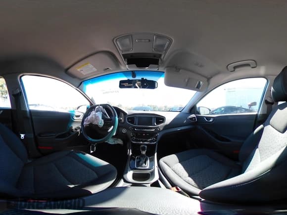 ✅ 2019 Hyundai Ioniq Blue • VIN: KMHC65LC1KU169059 • Lot: 41503066. Wystawiony na IAAI z przebiegiem 176 408 mil. Bezpłatny archiwum sprzedaży aukcyjnych z USA i szczegółowy raport historii pojazdu na DreamBid. Zdjęcie 19.