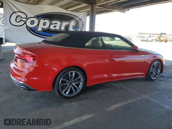 ✅ 2024 Audi A5 Cabriolet S line Prestige • VIN: WAU5AGF55RN005996 • Lot: 66229875. Wystawiony na Copart z przebiegiem 11 007 mil. Bezpłatny archiwum sprzedaży aukcyjnych z USA i szczegółowy raport historii pojazdu na DreamBid. Zdjęcie 3.