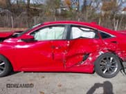 ✅ 2019 Honda Civic EX • VIN: JHMFC1F36KX002806 • Lot: 43617290. Wystawiony na IAAI z przebiegiem 123 170 mil. Bezpłatny archiwum sprzedaży aukcyjnych z USA i szczegółowy raport historii pojazdu na DreamBid. Zdjęcie 15.