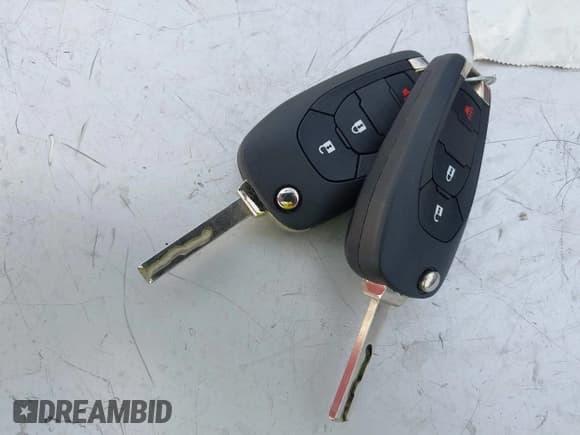 ✅ 2021 Chevrolet Trax LS • VIN: KL7CJNSB4MB352494 • Lot: 42561780. Listed on IAAI with 39,442 mi. Free auction sales archive from the USA and detailed vehicle history report at DreamBid. Image 11.