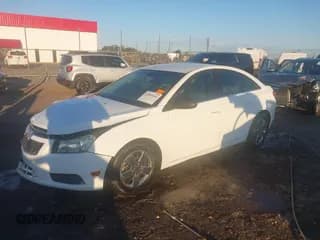 ✅ 2012 Chevrolet Cruze LS • VIN: 1G1PC5SH5C7245418 • Lot: 43382444. Listed on IAAI with 164,944 mi. Free auction sales archive from the USA and detailed vehicle history report at DreamBid. Image 2.
