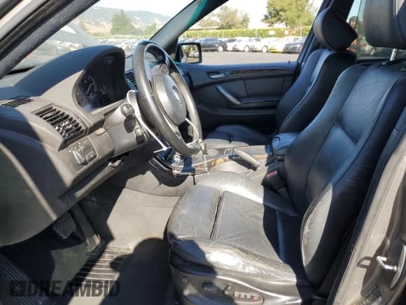 ✅ 2005 BMW X5 4.4i • VIN: 5UXFB53575LV13453 • Lot: 67420935. Listed on Copart with 182,778 mi. Free auction sales archive from the USA and detailed vehicle history report at DreamBid. Image 7.