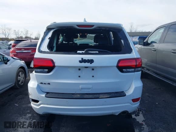 ✅ 2019 Jeep Grand Cherokee Laredo E • VIN: 1C4RJFAG0KC545782 • Lot: 43665243. Listed on IAAI with 68,393 mi. Free auction sales archive from the USA and detailed vehicle history report at DreamBid. Image 16.