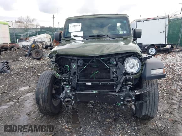 ✅ 2021 Jeep Wrangler Unlimited Sport S • VIN: 1C4HJXDG1MW836029 • Lot: 41811840. Listed on IAAI with 34,992 mi. Free auction sales archive from the USA and detailed vehicle history report at DreamBid. Image 11.
