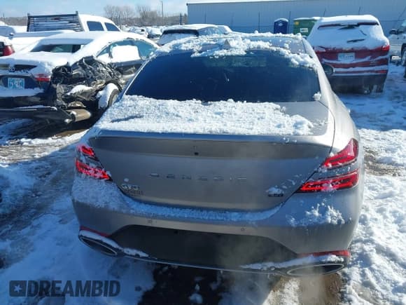 ✅ 2024 Genesis G70 Sport Advanced • VIN: KMTG54SE7RU136939 • Lot: 41293218. Listed on IAAI with 8,160 mi. Free auction sales archive from the USA and detailed vehicle history report at DreamBid. Image 16.
