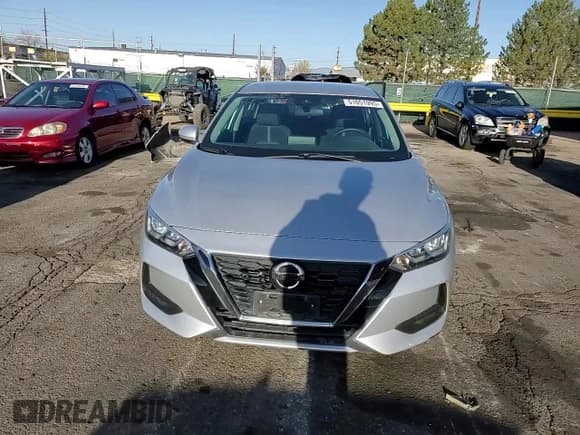 ✅ 2021 Nissan Sentra SV • VIN: 3N1AB8CV6MY252046 • Lot: 51051995. Listed on Copart with 92,261 mi. Free auction sales archive from the USA and detailed vehicle history report at DreamBid. Image 10.