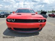 ✅ 2019 Dodge Challenger SXT • VIN: 2C3CDZGG4KH522173 • Lot: 65908284. Wystawiony na Copart z przebiegiem 95 134 mil. Bezpłatny archiwum sprzedaży aukcyjnych z USA i szczegółowy raport historii pojazdu na DreamBid. Zdjęcie 5.
