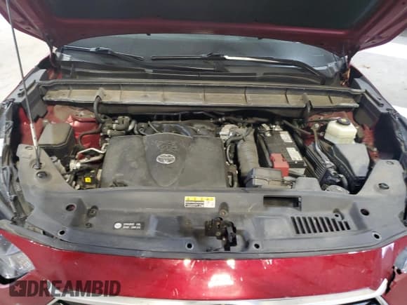 ✅ 2021 Toyota Highlander XLE • VIN: 5TDGZRBH1MS086417 • Lot: 90036635. Wystawiony na Copart z przebiegiem 84 462 mil. Bezpłatny archiwum sprzedaży aukcyjnych z USA i szczegółowy raport historii pojazdu na DreamBid. Zdjęcie 12.