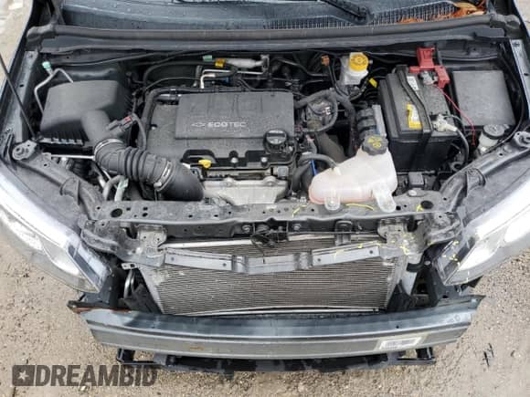 2020 Chevrolet Sonic LT z VIN 1G1JG6SB8L4125352, wystawiony jako Copart lot #51716304 z przebiegiem 38 875 mil mil oraz Szkoda całkowita • Salvage title. Historia ofert i sprzedaży dostępna na DreamBid. Obrazek 11.