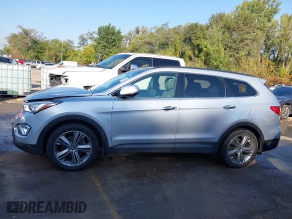 ✅ 2015 Hyundai Santa Fe Limited • VIN: KM8SRDHF7FU093708 • Лот: 43358227. Опубликован ранее на IAAI с пробегом 90 900 миль. Бесплатный доступ к архиву аукционных продаж из США и подробный отчёт об истории автомобиля на DreamBid. Изображение 15.