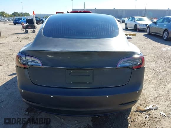 ✅ 2020 Tesla Model 3 Standard Range Plus • VIN: 5YJ3E1EA4LF613671 • Лот: 43577298. Опубликован ранее на IAAI с пробегом 83 874 миль. Бесплатный доступ к архиву аукционных продаж из США и подробный отчёт об истории автомобиля на DreamBid. Изображение 15.