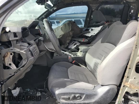 ✅ 2024 Toyota Tacoma SR5 • VIN: 3TMLB5JN4RM045791 • Lot: 84603605. Wystawiony na Copart z przebiegiem Nie podano. Bezpłatny archiwum sprzedaży aukcyjnych z USA i szczegółowy raport historii pojazdu na DreamBid. Zdjęcie 7.