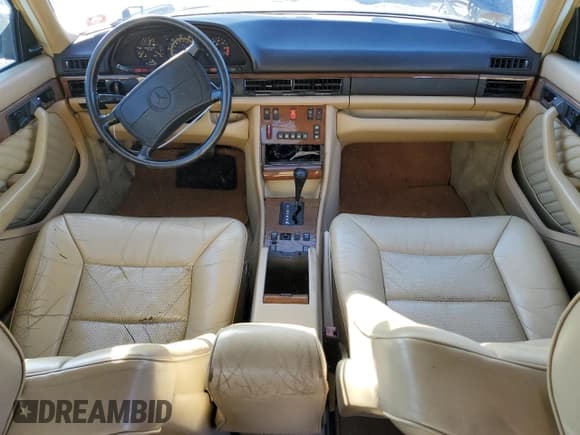 ✅ 1989 Mercedes-Benz 420 SEL • VIN: WDBCA35EXKA440707 • Lot: 75636164. Listed on Copart with 170,236 mi. Free auction sales archive from the USA and detailed vehicle history report at DreamBid. Image 8.