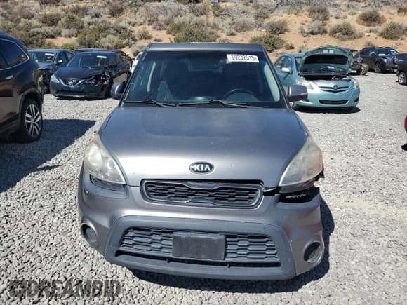✅ 2013 Kia Soul + • VIN: KNDJT2A68D7568374 • Лот: 69232515. Опубликован ранее на Copart с пробегом 127 470 миль. Бесплатный доступ к архиву аукционных продаж из США и подробный отчёт об истории автомобиля на DreamBid. Изображение 5.