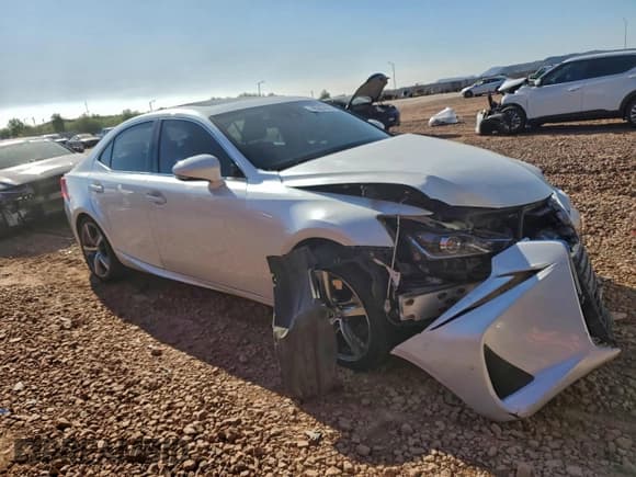 ✅ 2017 Lexus IS 200t • VIN: JTHBA1D20H5049879 • Lot: 95424065. Wystawiony na Copart z przebiegiem 77 947 mil. Bezpłatny archiwum sprzedaży aukcyjnych z USA i szczegółowy raport historii pojazdu na DreamBid. Zdjęcie 4.