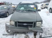 ✅ 2001 Ford Explorer Sport Trac • VIN: 1FMZU77E11UC98103 • Lot: 41311932. Wystawiony na IAAI z przebiegiem 196 408 mil. Bezpłatny archiwum sprzedaży aukcyjnych z USA i szczegółowy raport historii pojazdu na DreamBid. Zdjęcie 6.