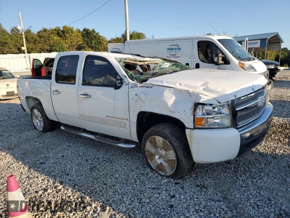 ✅ 2007 Chevrolet Silverado 1500 LS • VIN: 2GCEC13C371621191 • Лот: 72855714. Опубликован ранее на Copart с пробегом Не указан. Бесплатный доступ к архиву аукционных продаж из США и подробный отчёт об истории автомобиля на DreamBid. Изображение 4.