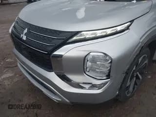✅ 2024 Mitsubishi Outlander SE • VIN: JA4J3VA8XRZ078785 • Лот: 43797853. Опубликован ранее на IAAI с пробегом 30 830 миль. Бесплатный доступ к архиву аукционных продаж из США и подробный отчёт об истории автомобиля на DreamBid. Изображение 6.