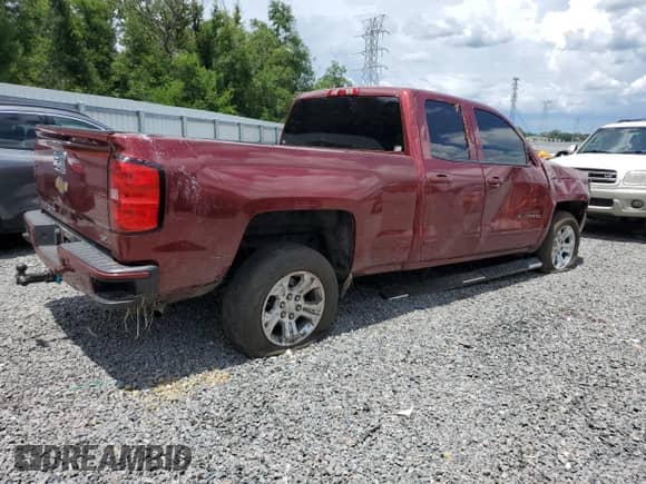 2017 Chevrolet Silverado 1500 LT с VIN 1GCVKREC3HZ322064, выставлен на аукционе Copart как лот 61530195 с пробегом 149 346 миль миль и Списание • Salvage title. История ставок и продаж доступна на DreamBid. Изображение 3.