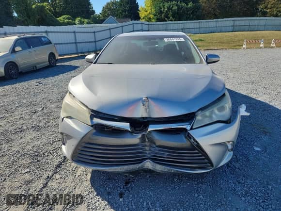 2015 Toyota Camry LE with VIN 4T4BF1FK7FR493975, listed as a Copart auction lot 86841745 with 109,582 mi miles and Salvage title. Bid and sale history available at DreamBid. Image 5.