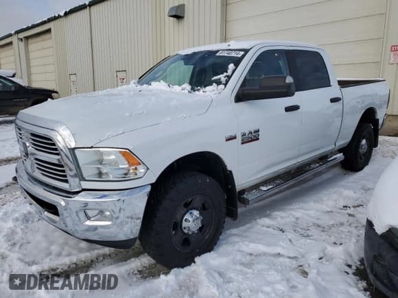 ✅ 2018 Ram 2500 SLT • VIN: 3C6TR5DT7JG279102 • Lot: 81740714. Listed on Copart with 122,214 mi. Free auction sales archive from the USA and detailed vehicle history report at DreamBid. Image 1.
