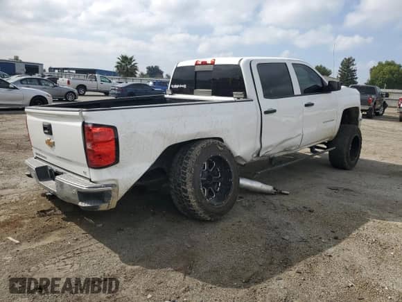 2014 Chevrolet Silverado 1500 LT с VIN 3GCUKRECXEG261755, выставлен на аукционе Copart как лот 87444585 с пробегом 119 580 миль миль и Списание • Salvage title. История ставок и продаж доступна на DreamBid. Изображение 3.