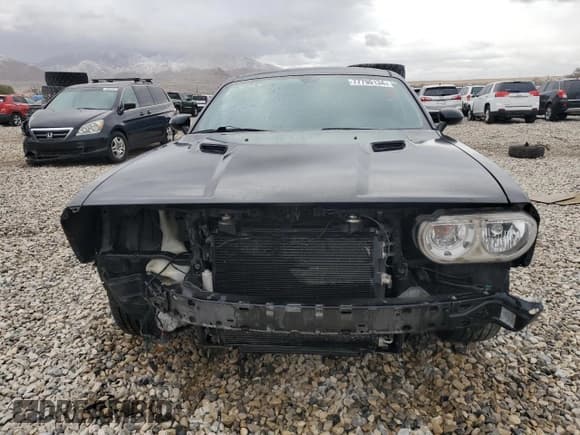 ✅ 2013 Dodge Challenger R/T • VIN: 2C3CDYBT0DH719259 • Lot: 77790134. Wystawiony na Copart z przebiegiem 144 994 mil. Bezpłatny archiwum sprzedaży aukcyjnych z USA i szczegółowy raport historii pojazdu na DreamBid. Zdjęcie 5.