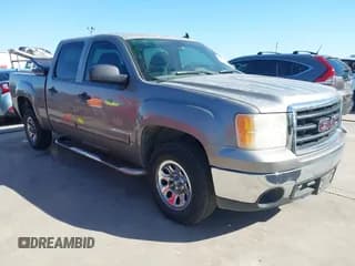 ✅ 2008 GMC Sierra 1500 SL • VIN: 2GTEC13C081215905 • Lot: 43680419. Wystawiony na IAAI z przebiegiem 261 509 mil. Bezpłatny archiwum sprzedaży aukcyjnych z USA i szczegółowy raport historii pojazdu na DreamBid. Zdjęcie 1.