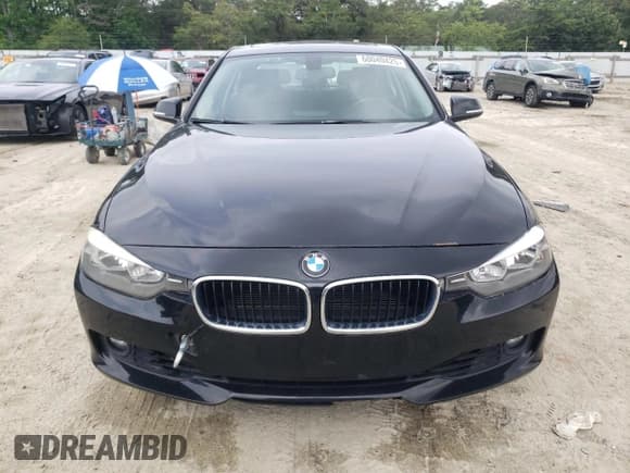 ✅ 2013 BMW 3 Series 328i • VIN: WBA3C1C52DF442490 • Lot: 60040425. Listed on Copart with 120,036 mi. Free auction sales archive from the USA and detailed vehicle history report at DreamBid. Image 5.