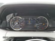 ✅ 2023 Land Rover Range Rover Evoque R-Dynamic S • VIN: SALZT2FX5PH198058 • Lot: 57973935. Wystawiony na Copart z przebiegiem 50 672 mil. Bezpłatny archiwum sprzedaży aukcyjnych z USA i szczegółowy raport historii pojazdu na DreamBid. Zdjęcie 9.