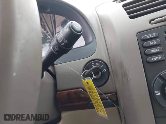 2004 Chevrolet Malibu LT z VIN 1G1ZU54884F243883, wystawiony jako IAAI lot #42742595 z przebiegiem 74 841 mil mil oraz . Historia ofert i sprzedaży dostępna na DreamBid. Obrazek 11.