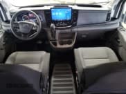 ✅ 2025 Ford Transit Passenger XL • VIN: 1FBAX9CG0SKA07121 • Лот: 66497905. Опубликован ранее на Copart с пробегом 6 297 миль. Бесплатный доступ к архиву аукционных продаж из США и подробный отчёт об истории автомобиля на DreamBid. Изображение 8.