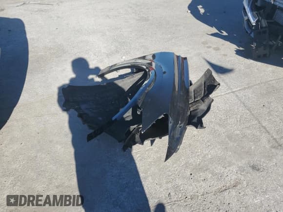 ✅ 2020 Audi Q8 Premium Plus • VIN: WA1BVAF15LD000681 • Лот: 87376625. Опубликован ранее на Copart с пробегом 106 090 миль. Бесплатный доступ к архиву аукционных продаж из США и подробный отчёт об истории автомобиля на DreamBid. Изображение 12.