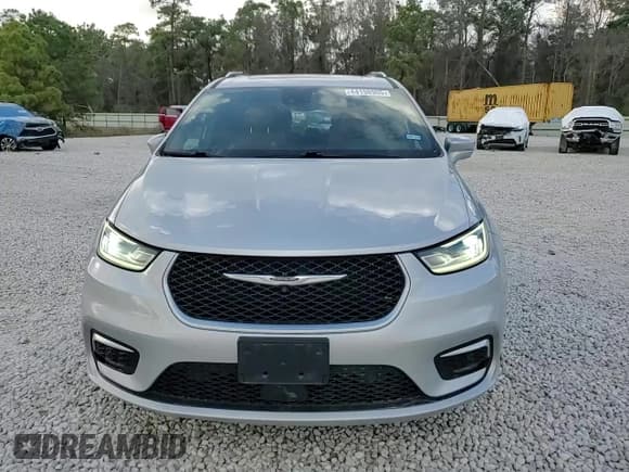 ✅ 2022 Chrysler Pacifica Pinnacle • VIN: 2C4RC3PG3NR203089 • Лот: 44198905. Опубликован ранее на Copart с пробегом 40 334 миль. Бесплатный доступ к архиву аукционных продаж из США и подробный отчёт об истории автомобиля на DreamBid. Изображение 15.