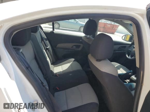 ✅ 2016 Chevrolet Cruze LS • VIN: 1G1PB5SG3G7221828 • Lot: 65468435. Listed on Copart with 142,469 mi. Free auction sales archive from the USA and detailed vehicle history report at DreamBid. Image 10.