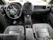 ✅ 2014 Jeep Patriot High Altitude • VIN: 1C4NJPFAXED927678 • Лот: 91870465. Опубликован ранее на Copart с пробегом Не указан. Бесплатный доступ к архиву аукционных продаж из США и подробный отчёт об истории автомобиля на DreamBid. Изображение 8.