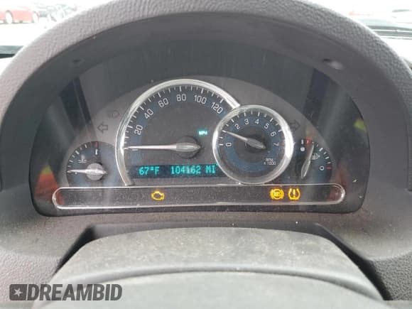 ✅ 2009 Chevrolet HHR 2LT • VIN: 3GNCA53V19S552313 • Lot: 79161974. Listed on Copart with 104,162 mi. Free auction sales archive from the USA and detailed vehicle history report at DreamBid. Image 9.