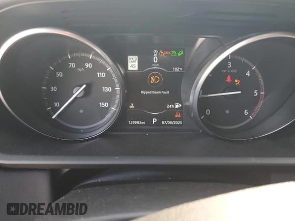 ✅ 2017 Land Rover Discovery HSE • VIN: SALRRBBK1HA024717 • Lot: 62001255. Wystawiony na Copart z przebiegiem 129 983 mil. Bezpłatny archiwum sprzedaży aukcyjnych z USA i szczegółowy raport historii pojazdu na DreamBid. Zdjęcie 9.