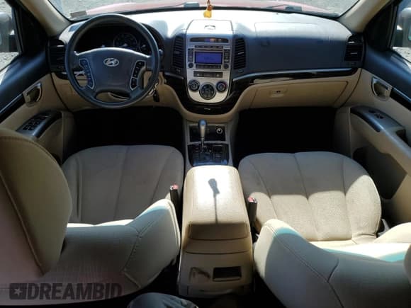 ✅ 2011 Hyundai Santa Fe GLS • VIN: 5XYZGDAB5BG033678 • Lot: 77382824. Listed on Copart with 166,948 mi. Free auction sales archive from the USA and detailed vehicle history report at DreamBid. Image 8.