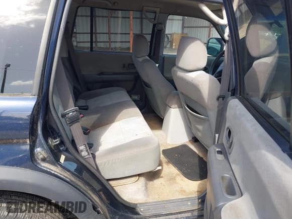 ✅ 2002 Mitsubishi Montero Sport ES • VIN: JA4LS21H02J034048 • Lot: 41793335. Listed on IAAI with 251,122 mi. Free auction sales archive from the USA and detailed vehicle history report at DreamBid. Image 8.