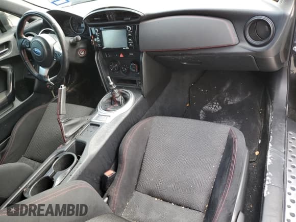✅ 2018 Subaru BRZ Premium • VIN: JF1ZCAB1XJ9603454 • Lot: 81592403. Listed on Copart with 38,718 mi. Free auction sales archive from the USA and detailed vehicle history report at DreamBid. Image 8.