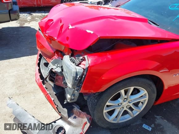 ✅ 2015 Chevrolet Camaro LS • VIN: 2G1FA1E39F9135890 • Lot: 42106898. Listed on IAAI with 160,945 mi. Free auction sales archive from the USA and detailed vehicle history report at DreamBid. Image 6.