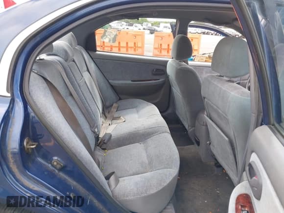 ✅ 2005 Kia Optima LX • VIN: KNAGD128455390068 • Lot: 42466140. Listed on IAAI with 128,832 mi. Free auction sales archive from the USA and detailed vehicle history report at DreamBid. Image 8.