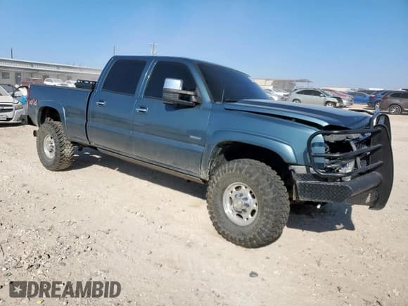 ✅ 2007 Chevrolet Silverado 2500HD LT1 • VIN: 1GCHK23D97F167665 • Лот: 92529875. Опубликован ранее на Copart с пробегом 194 379 миль. Бесплатный доступ к архиву аукционных продаж из США и подробный отчёт об истории автомобиля на DreamBid. Изображение 4.