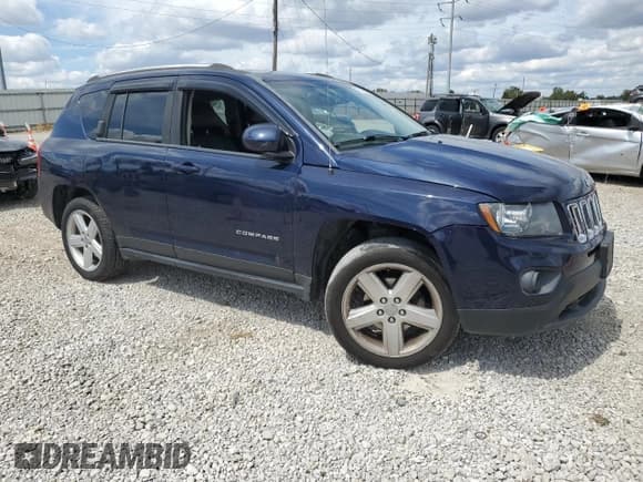 ✅ 2014 Jeep Compass High Altitude • VIN: 1C4NJCEA0ED913959 • Lot: 70925925. Wystawiony na Copart z przebiegiem 112 224 mil. Bezpłatny archiwum sprzedaży aukcyjnych z USA i szczegółowy raport historii pojazdu na DreamBid. Zdjęcie 4.