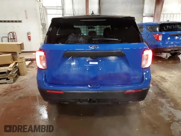 ✅ 2020 Ford Police Interceptor Utility • VIN: 1FM5K8AW8LGC14775 • Lot: 93094755. Wystawiony na Copart z przebiegiem 88 789 mil. Bezpłatny archiwum sprzedaży aukcyjnych z USA i szczegółowy raport historii pojazdu na DreamBid. Zdjęcie 6.