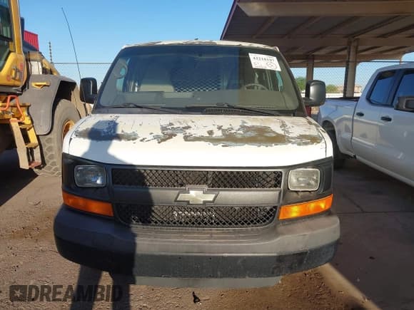 ✅ 2011 Chevrolet Express Cargo • VIN: 1GCWGFCG6B1120481 • Lot: 42218197. Listed on IAAI with 204,375 mi. Free auction sales archive from the USA and detailed vehicle history report at DreamBid. Image 12.