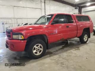 ✅ 2001 Dodge 1500 • VIN: 3B7HF13Z61M523541 • Lot: 68245585. Wystawiony na Copart z przebiegiem 197 119 mil. Bezpłatny archiwum sprzedaży aukcyjnych z USA i szczegółowy raport historii pojazdu na DreamBid. Zdjęcie 1.