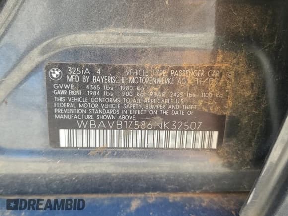 ✅ 2006 BMW 3 Series 325i • VIN: WBAVB17586NK32507 • Lot: 59720415. Wystawiony na Copart z przebiegiem Nie podano. Bezpłatny archiwum sprzedaży aukcyjnych z USA i szczegółowy raport historii pojazdu na DreamBid. Zdjęcie 12.