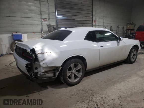 ✅ 2019 Dodge Challenger SXT • VIN: 2C3CDZAG1KH627956 • Lot: 37163533. Wystawiony na Copart z przebiegiem 71 633 mil. Bezpłatny archiwum sprzedaży aukcyjnych z USA i szczegółowy raport historii pojazdu na DreamBid. Zdjęcie 3.